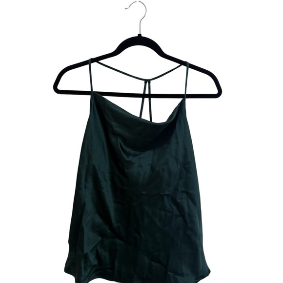 Elegant Green Women's Top silky - Picture 1 of 3